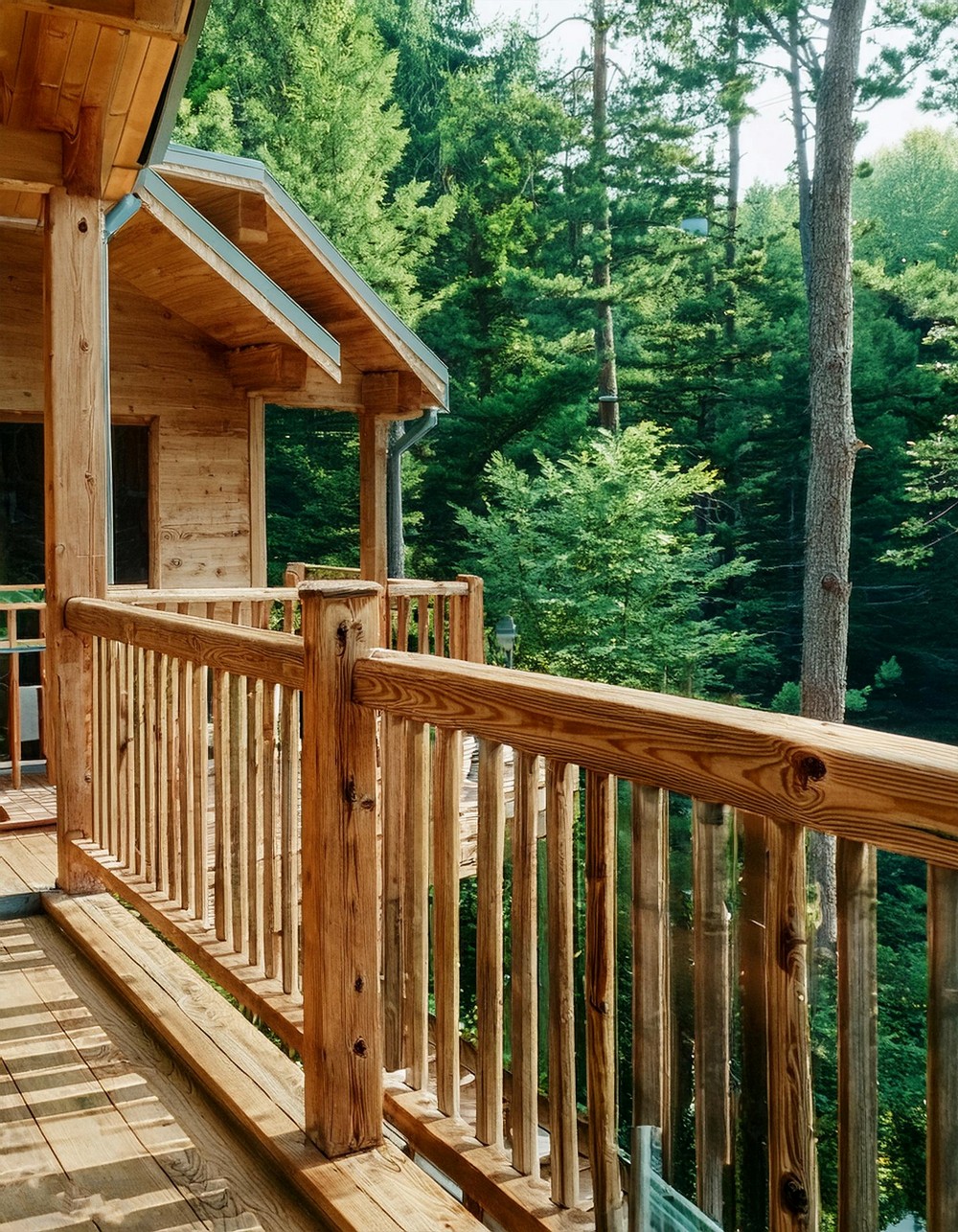 Classic Wooden Deck Railing